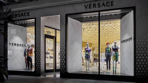 versace locatios|versace boutiques near me.